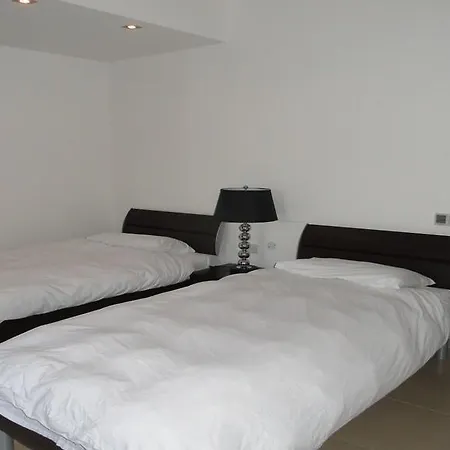 Maisonette Fort Chambray